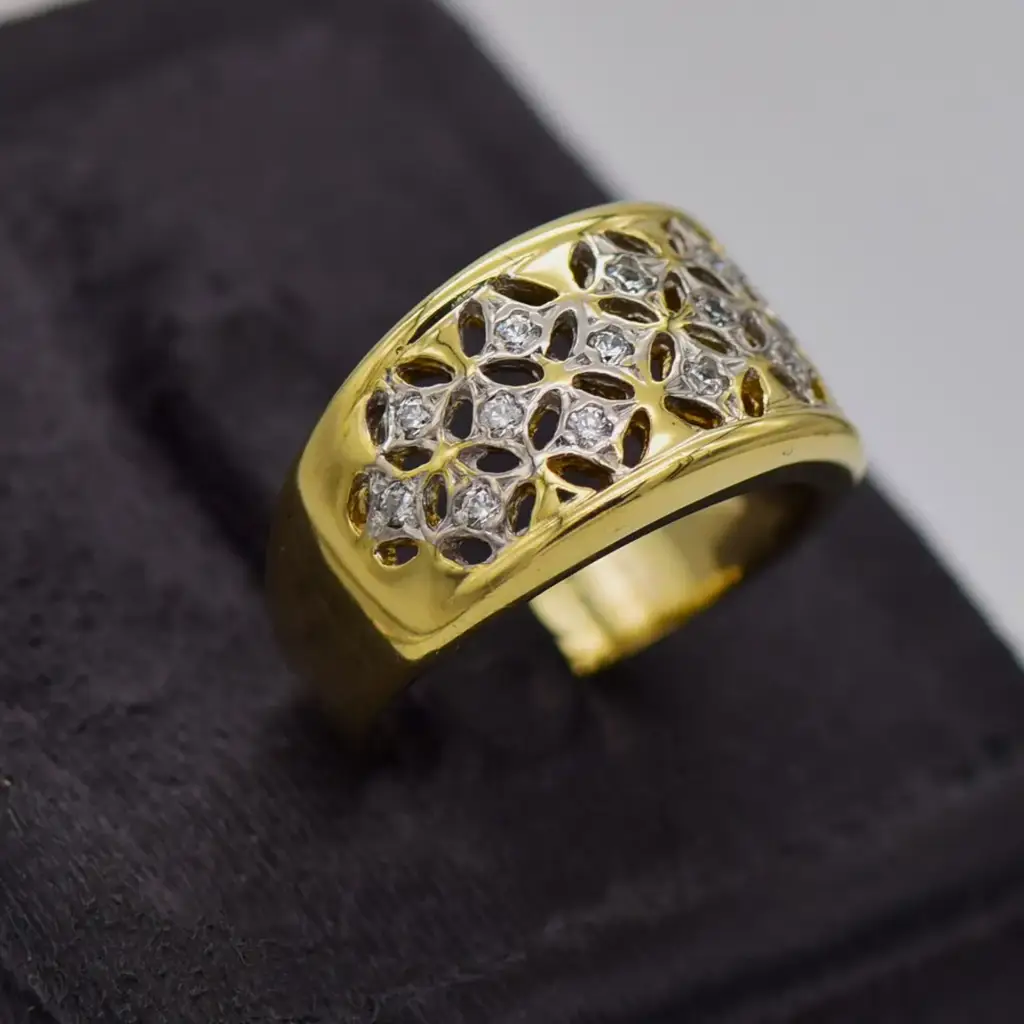 9ct Yellow Gold Dress Ring - View 2