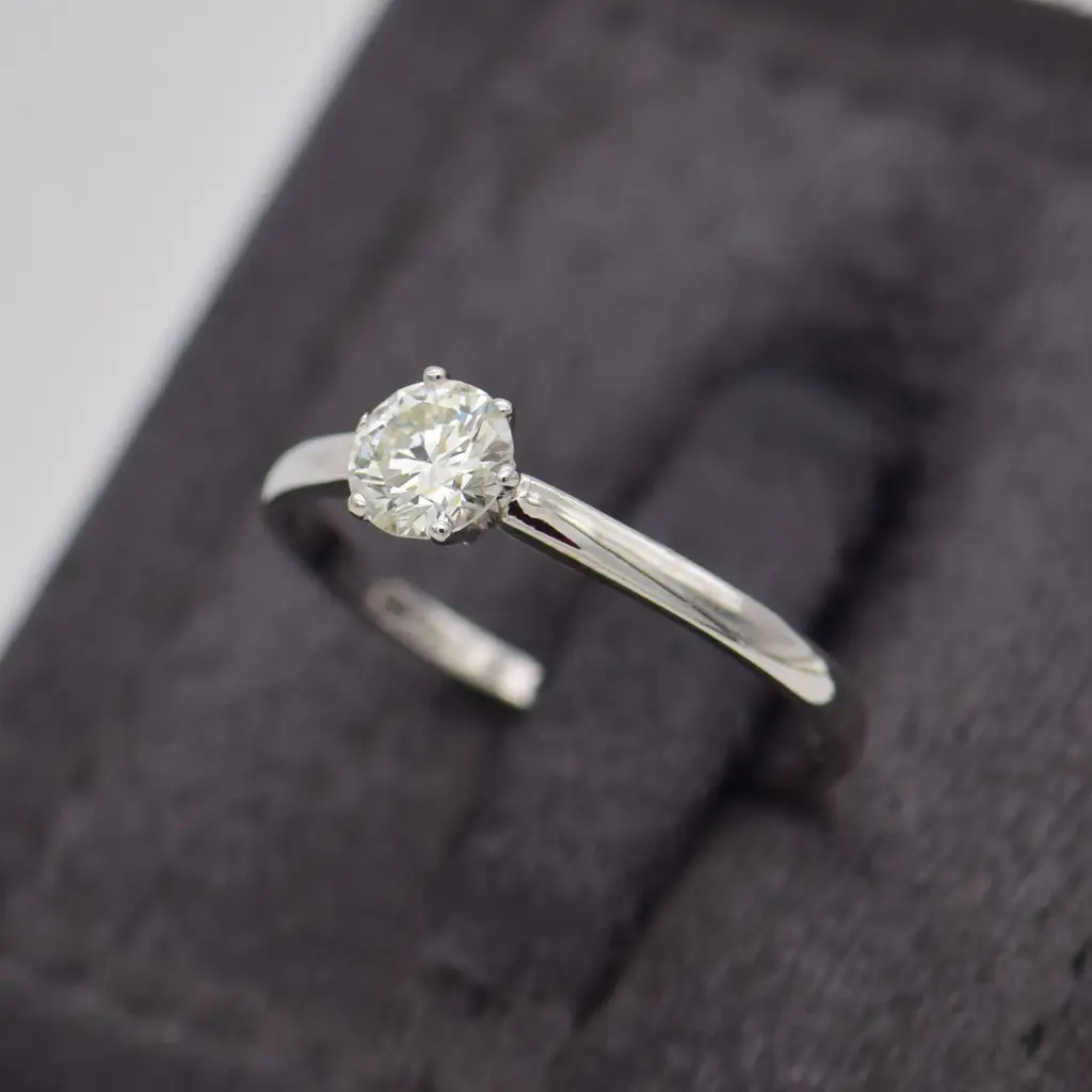 18ct White Gold Solitaire Engagement Ring - View 3