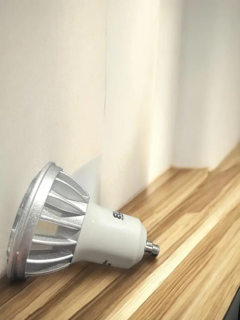 Led 230V 4W Light Bulb - View 3