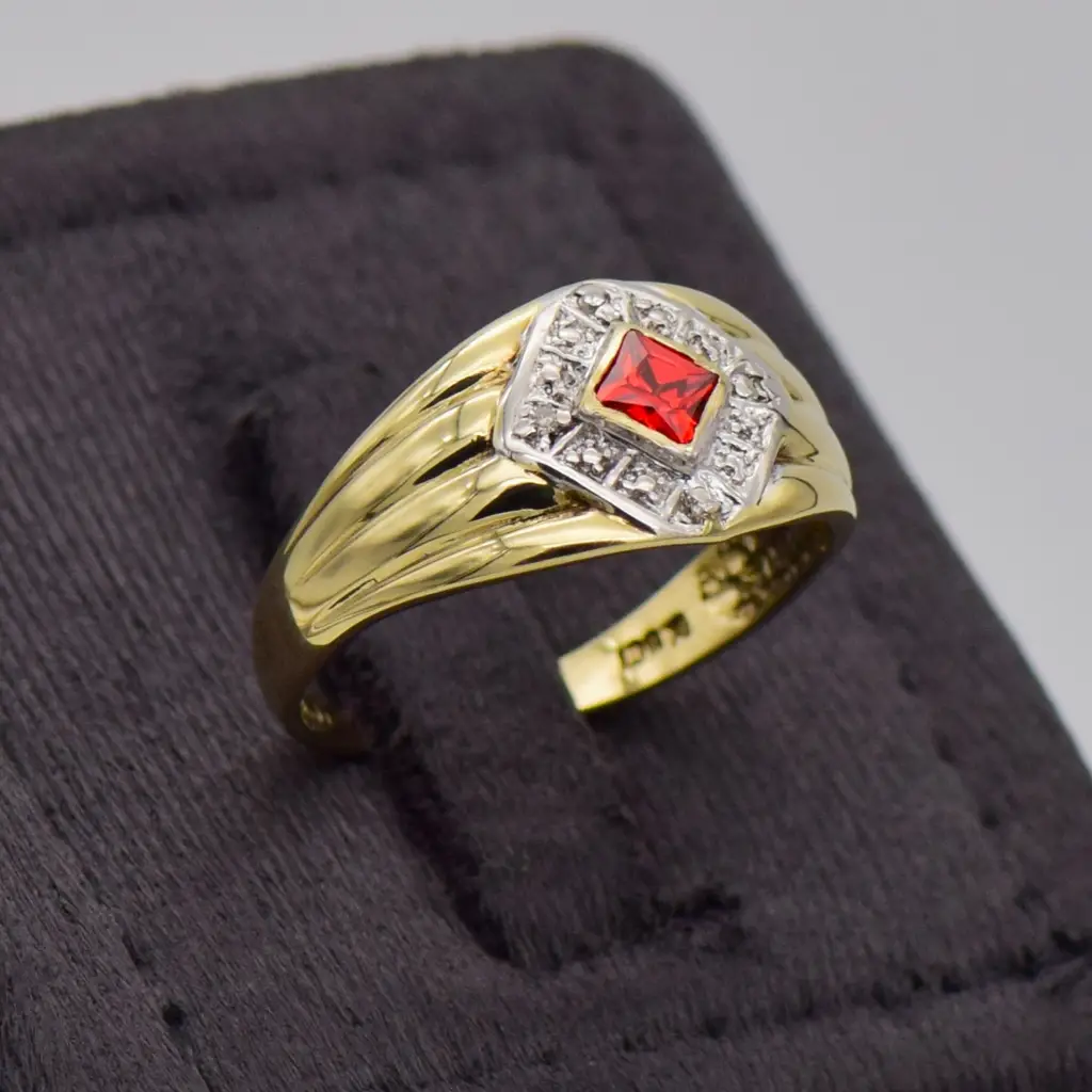 9ct Yellow Gold Dress Ring - View 2