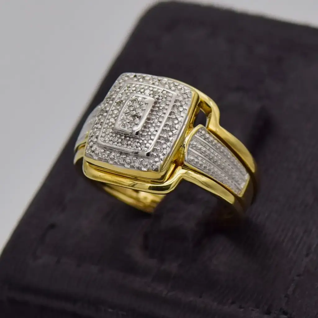 9Ct Yellow Gold Wedding Ring Trip Set - View 3