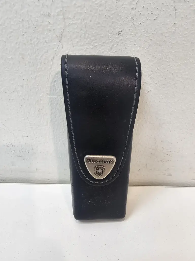 Victorinox Swiss Tool Spirit X With Leather Pouch - View 2