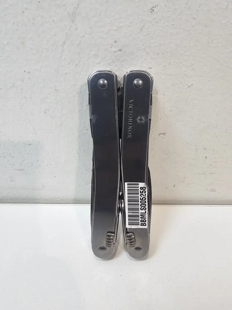 Victorinox Swiss Tool Spirit X With Leather Pouch - View 3