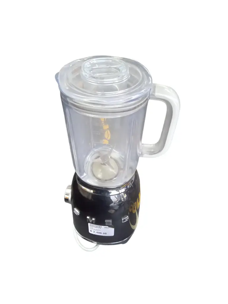Smeg Blender - View 2