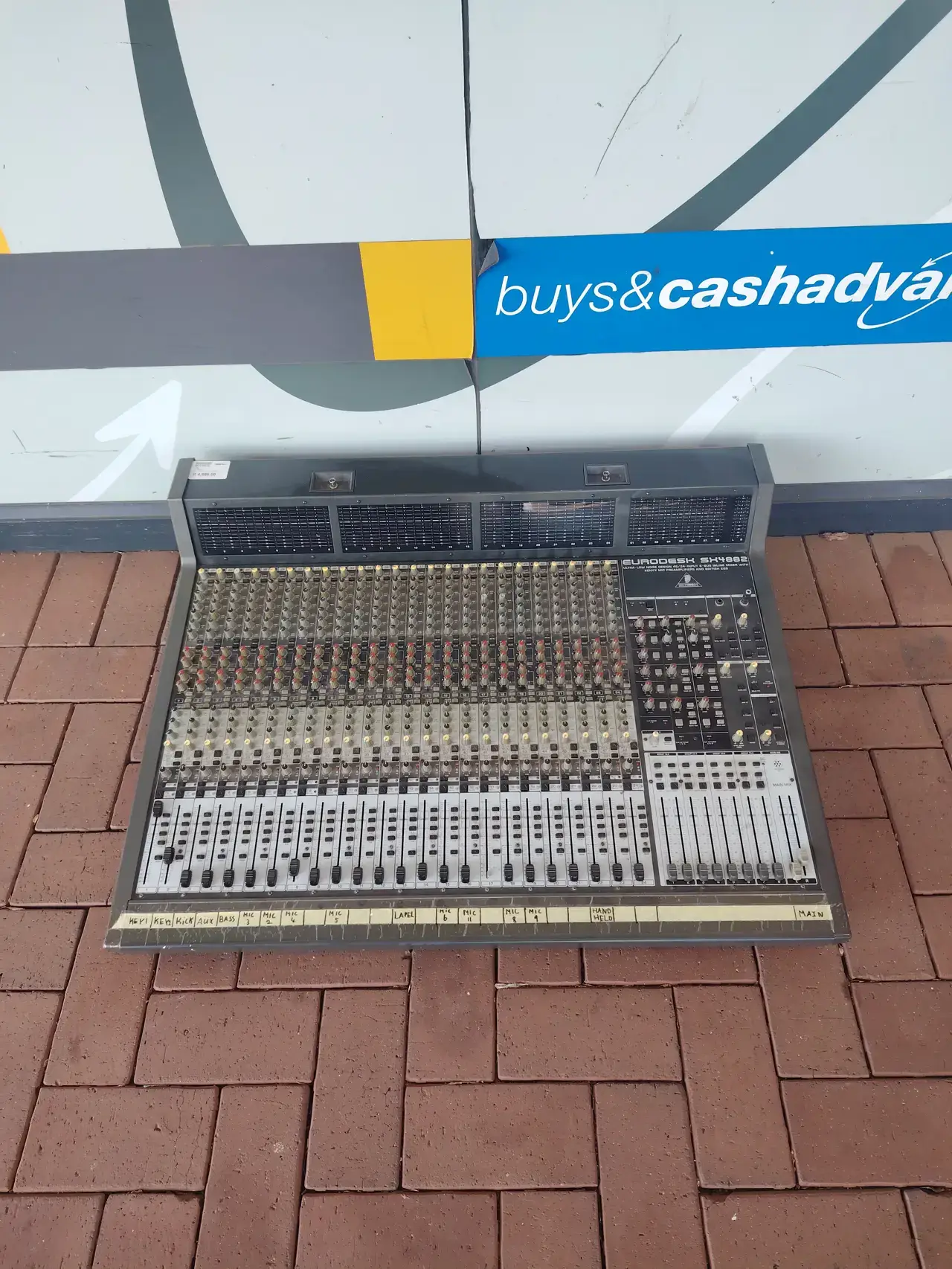 Behringer Eurodesk | Sx4882 - View 2