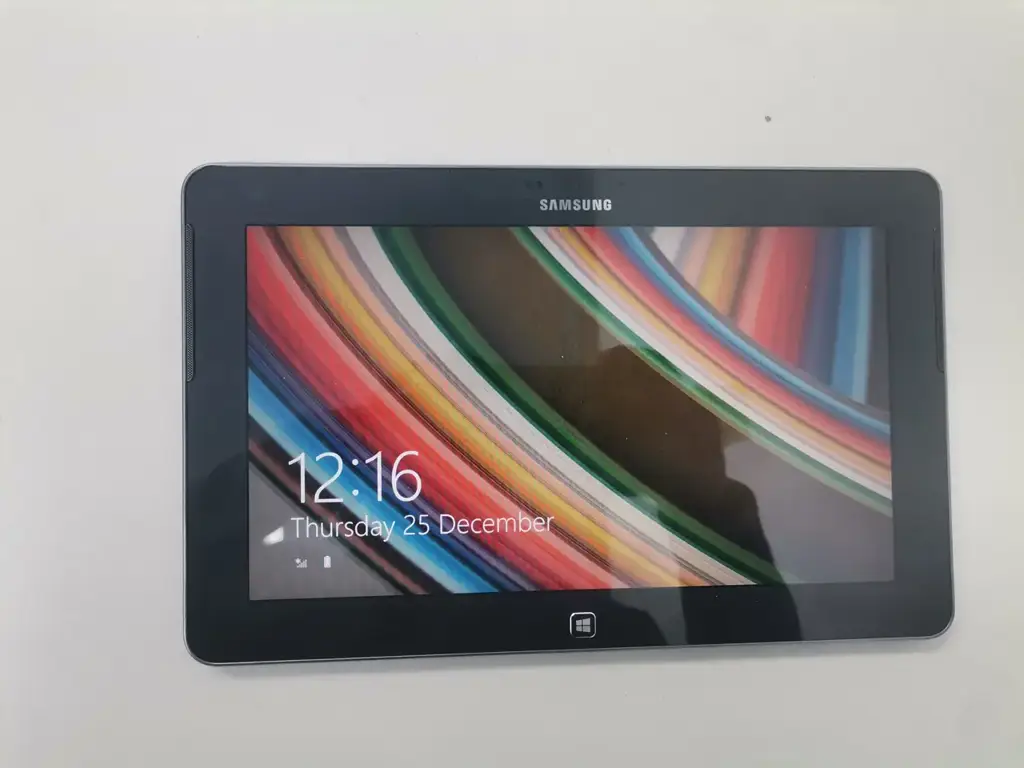 Samsung Ativ Tab Gt-P8510 32Gb, Wi-Fi, 10.1In Windows Tab- Metallic Silver