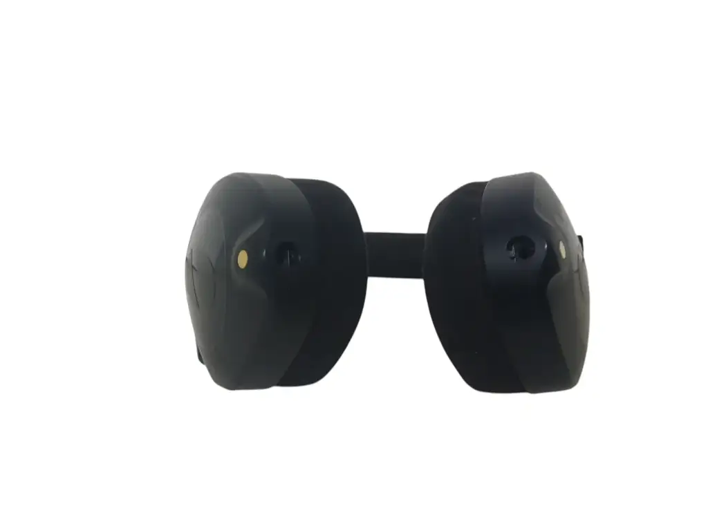 Røde Nth-100 Professional Over-Ear Headphones - View 2