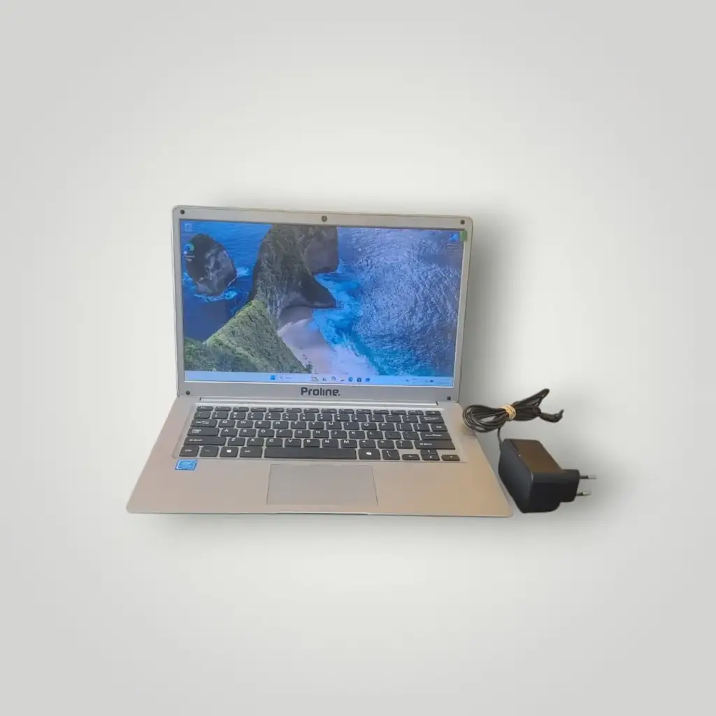 💻 Proline V146gns Notebook(Scratched On The Top Of The Laptop) - View 2
