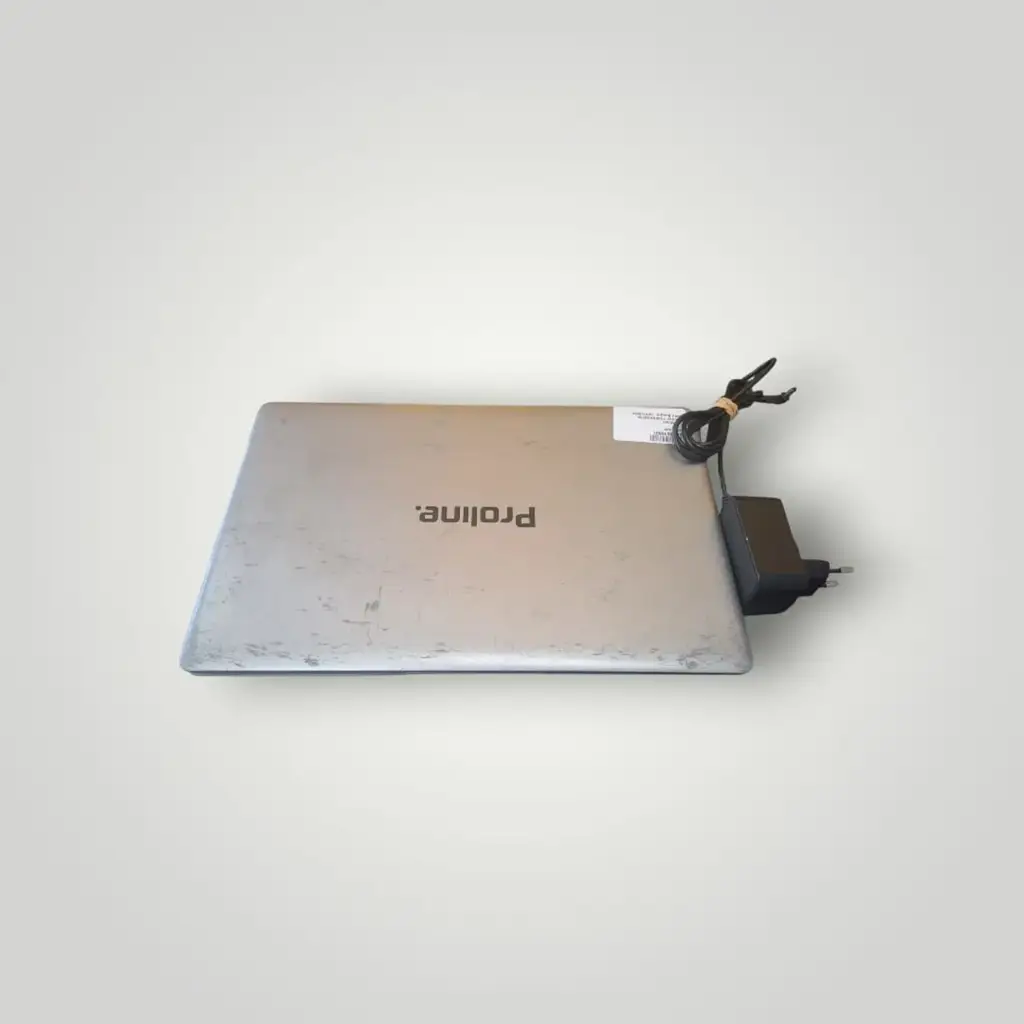 💻 Proline V146gns Notebook(Scratched On The Top Of The Laptop) - View 3