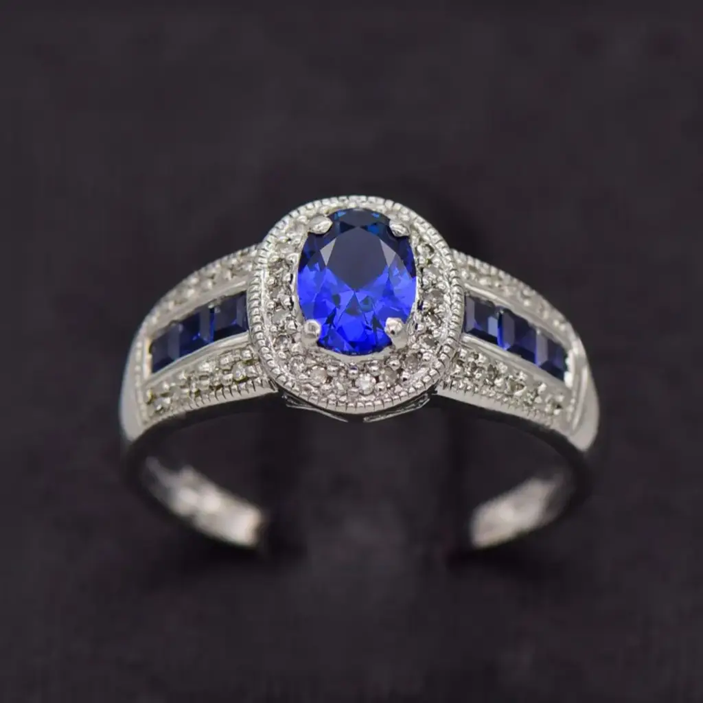9ct White Gold Dress Ring
