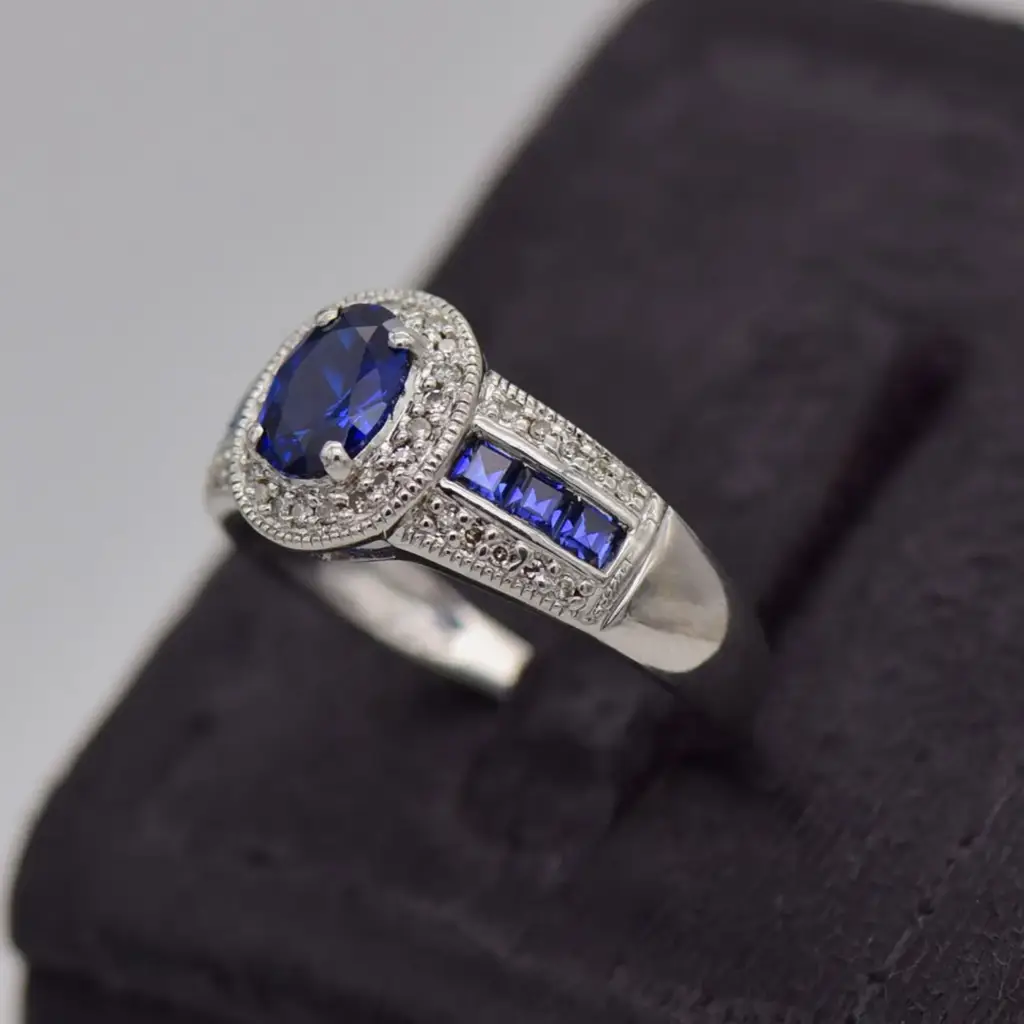 9ct White Gold Dress Ring - View 3