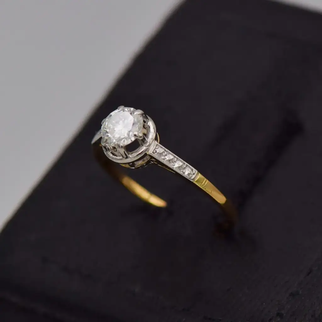 16ct Yellow Gold & Platinum-PT Engagement Ring - View 3