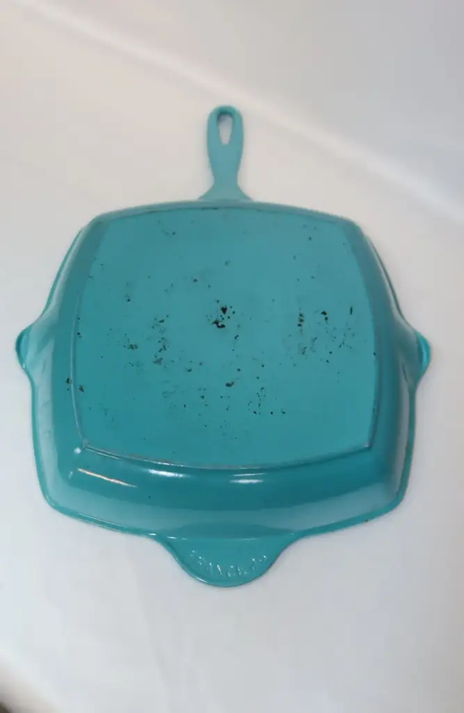 Le Creuset Square Skillet / Grill Pan - View 2
