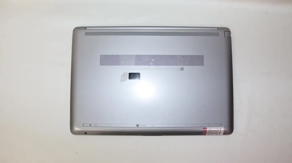 Hp 250 G8 Laptop - View 5