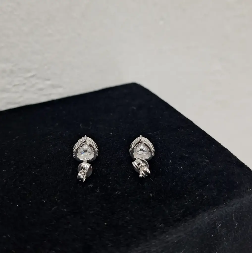 925 Silver Heart Sser 334 Ladies Earrings - View 3