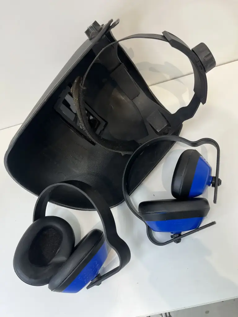 Welding Helmet And Ear Muffs - View 3