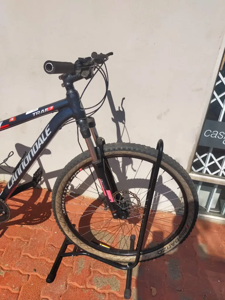 Connadale Trail 7 29 Inch Bike - View 3