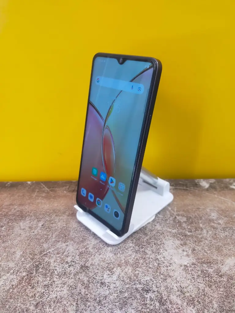 Vivo Y27s Mobile Phone - View 4