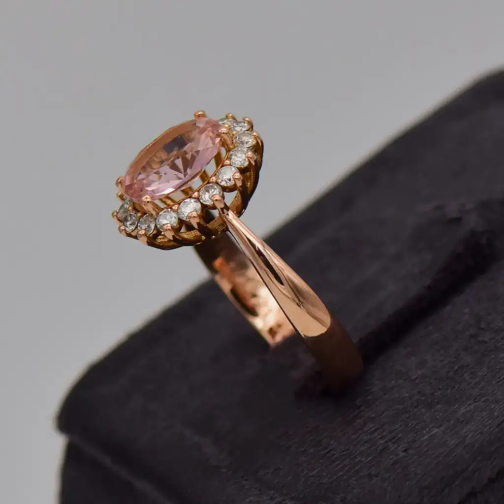 18ct Rose Gold Cluster Dress Ring - View 3