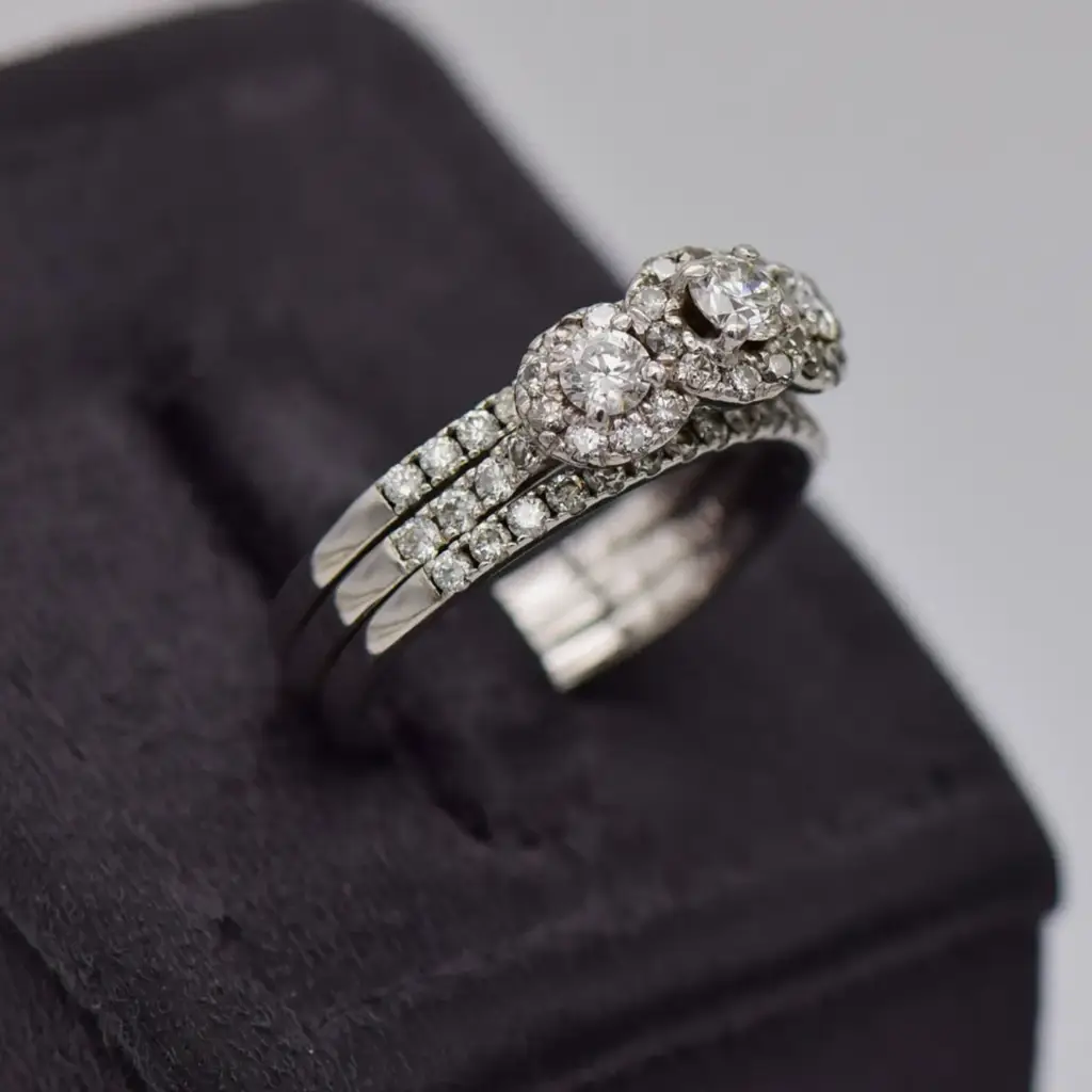 18ct White Gold Wedding Ring Trip Set - View 2