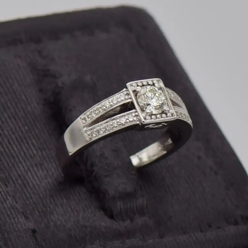 18Ct White Gold Engagement Ring - View 2