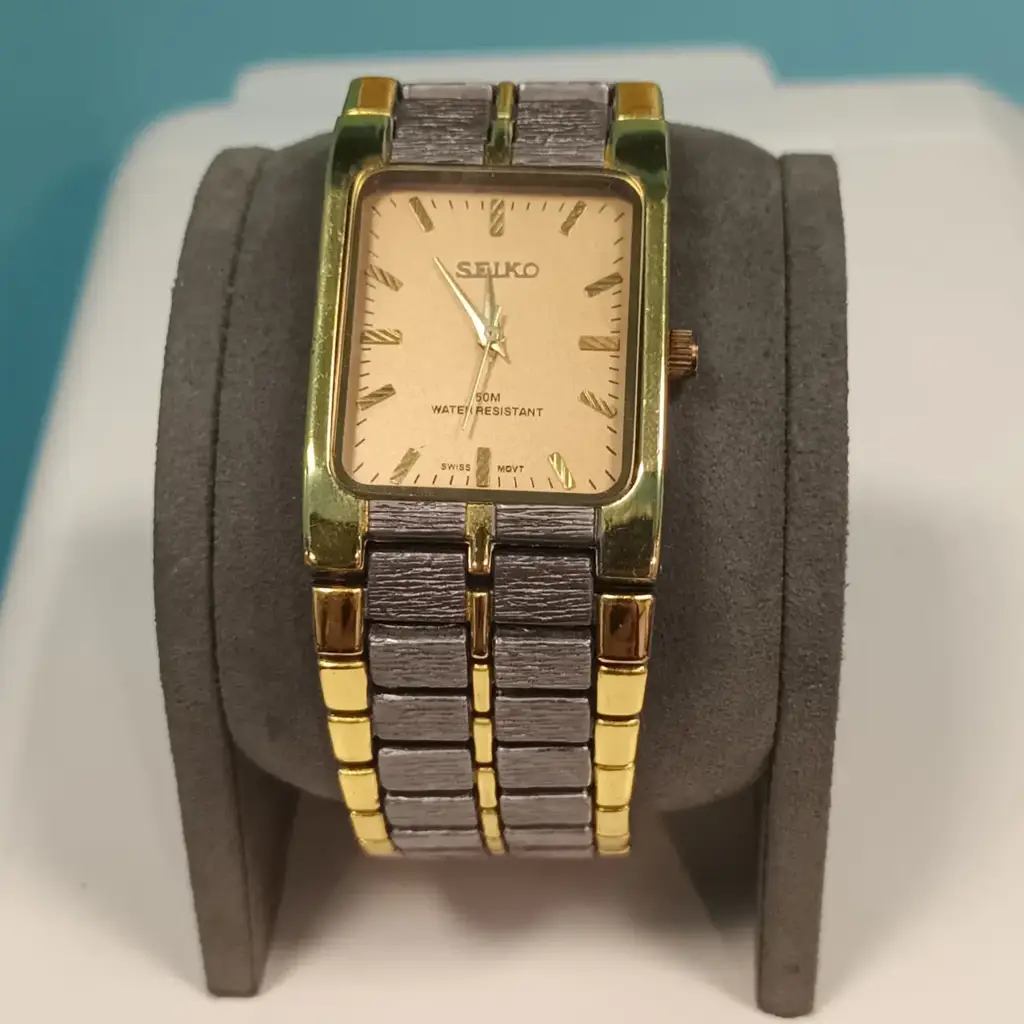 Seiko Men's Two-Tone Watch (Pre-Owned)
