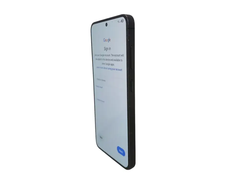 Samsung Galaxy S24 256GB Black - View 4