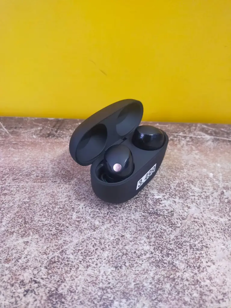 Sony Wf-1000Xm5 True Wireless Noise Cancelling Earbuds - View 2