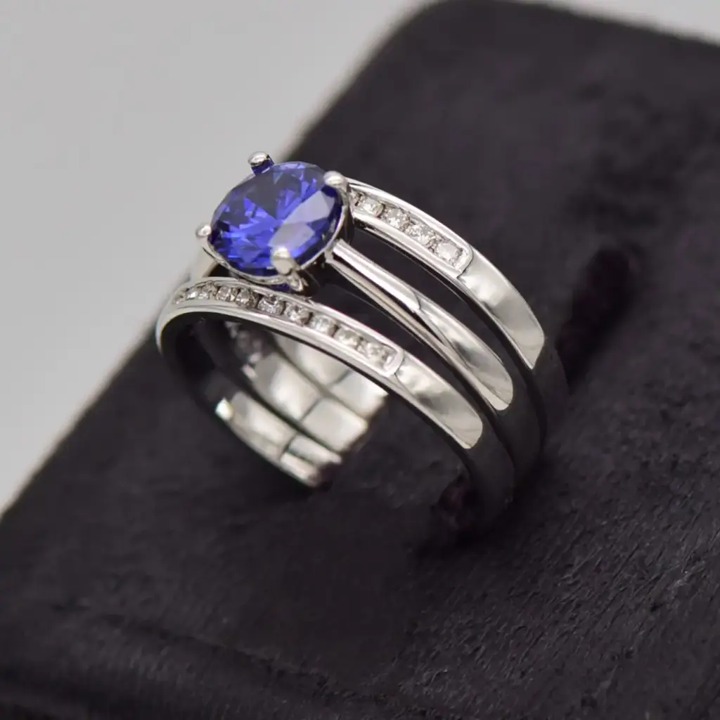 9ct White Gold Wedding Ring Trip Set - View 3