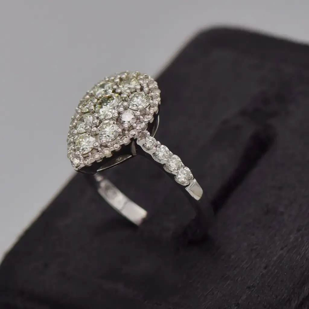 18ct White Gold Dress Ring - View 3