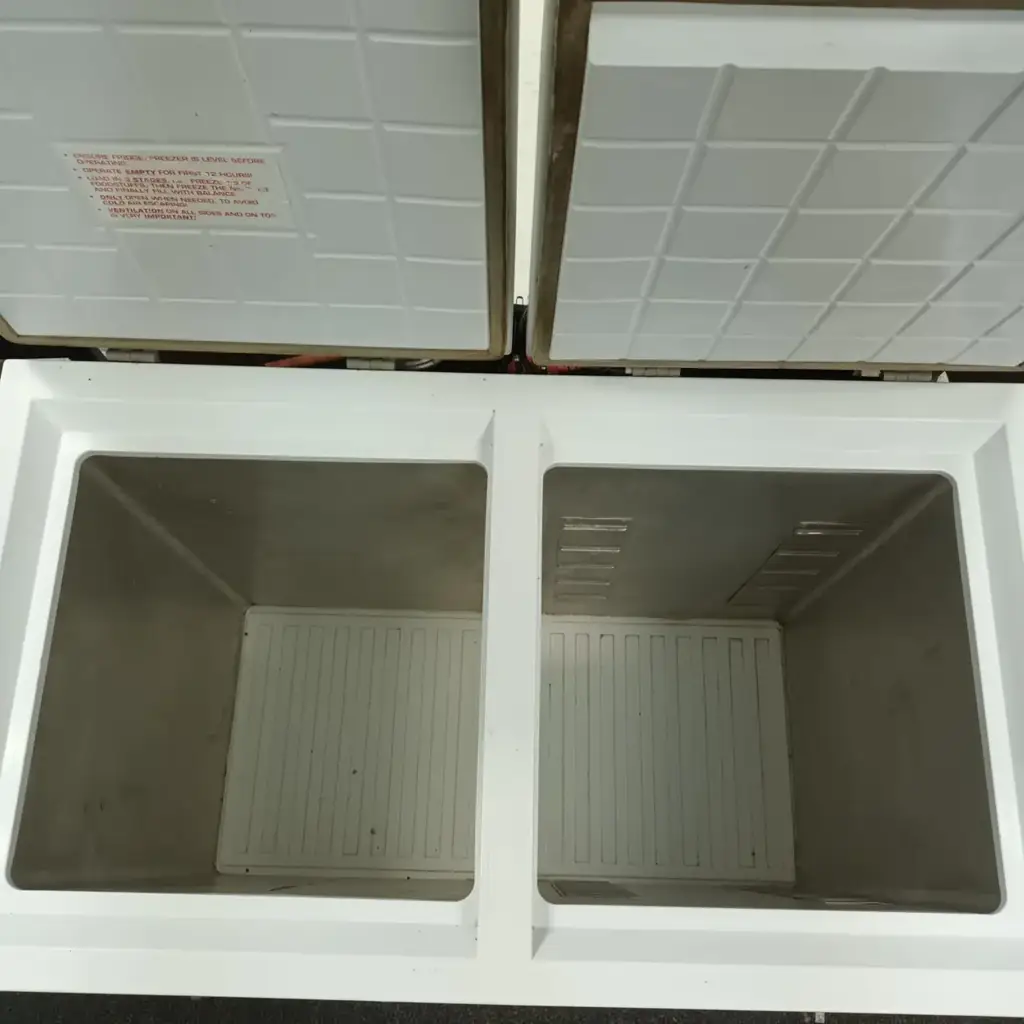 Zero 2-Way Electric Gas Fridge Freezer GFR260DB (Pre-Owned) In-Store Collection - View 3