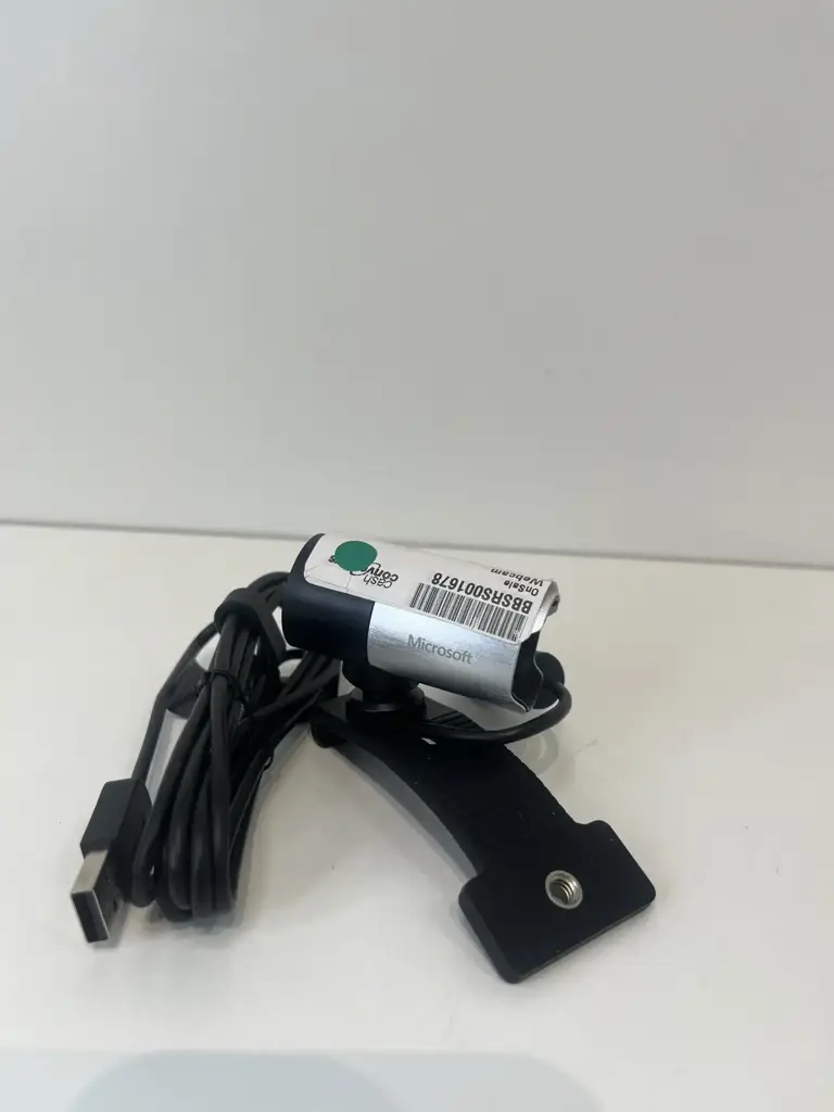 Microsoft Lifecam Studio 1080P Webcam - View 2