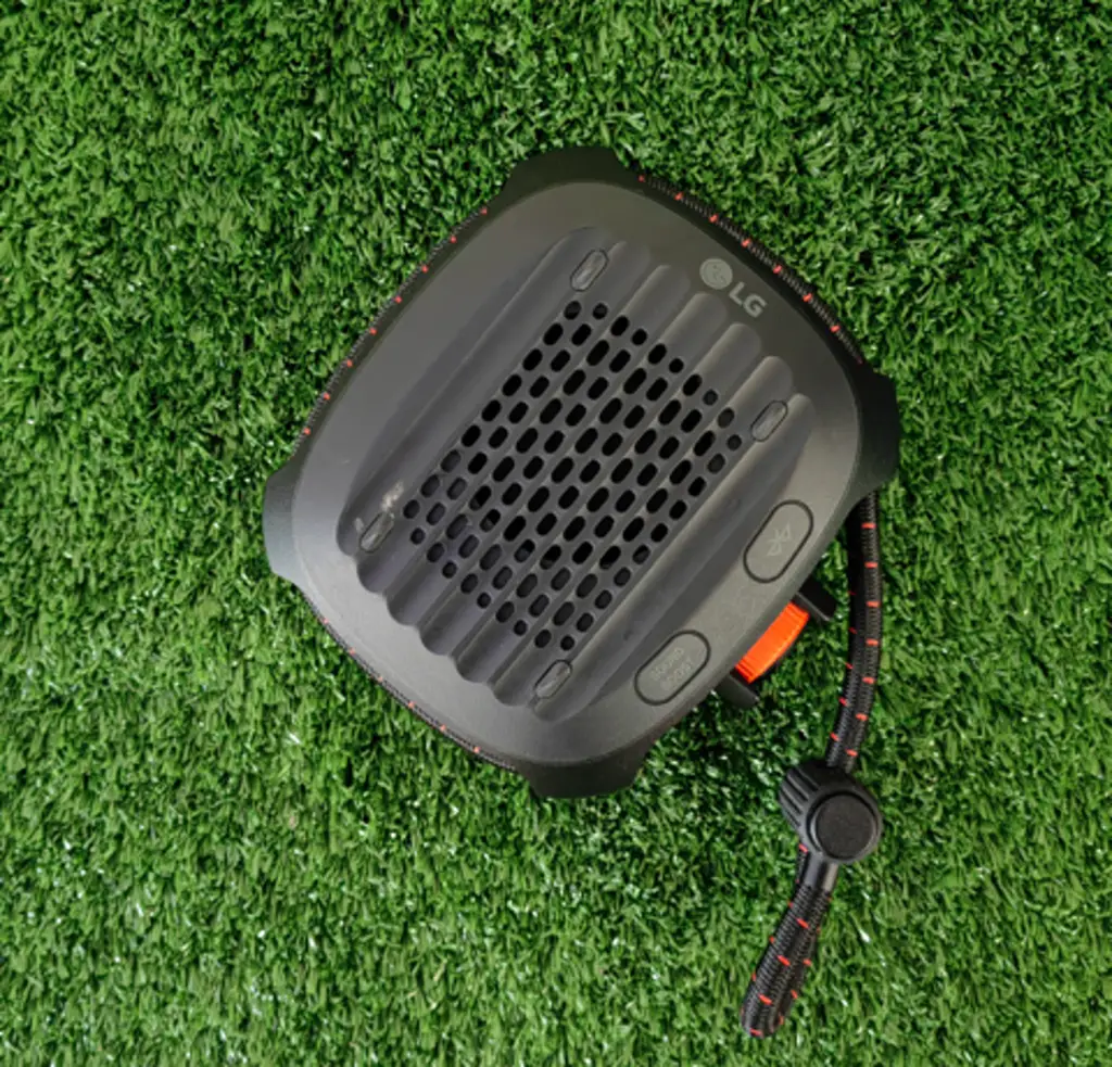Lg Xboom Go Wireless Speaker, Black Blutooth Speaker - View 2