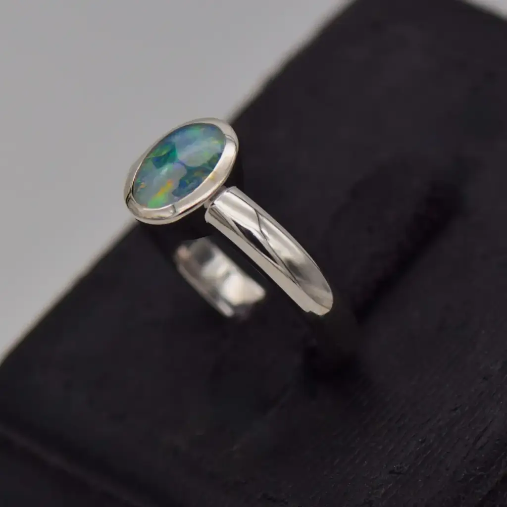 9ct White Gold Dress Ring - View 3