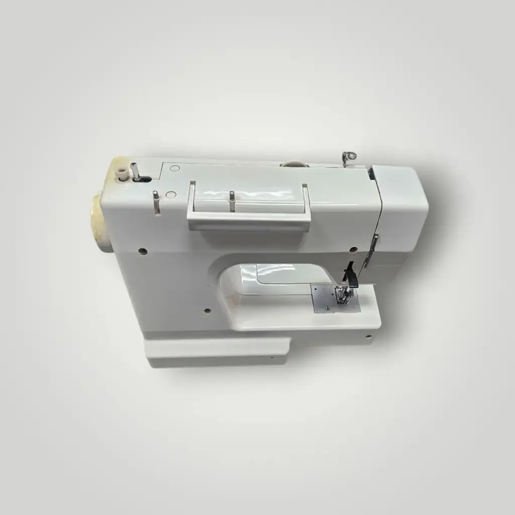 🧵 Empisal Protea De Luxe Sewing Machine – Free Arm Mechanical Machine - View 3