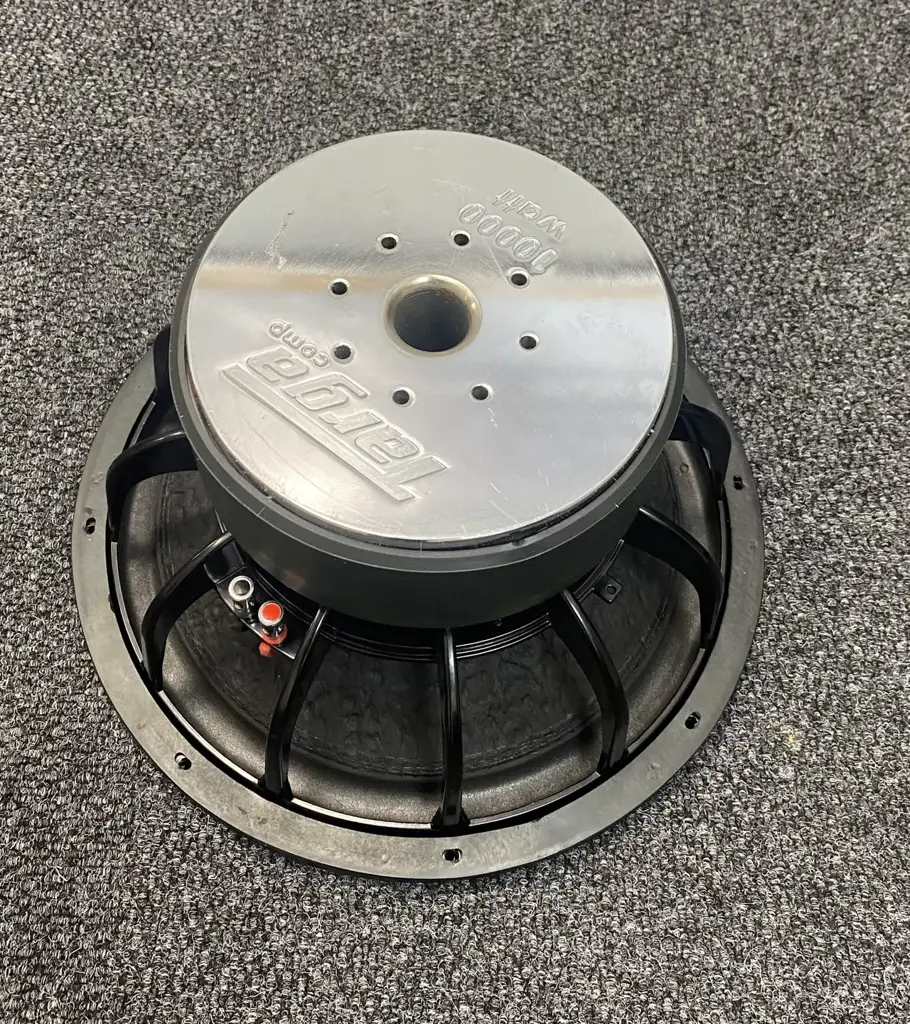 Targa Tg-C1543 15" 10 000W Competition Subwoofer - View 4