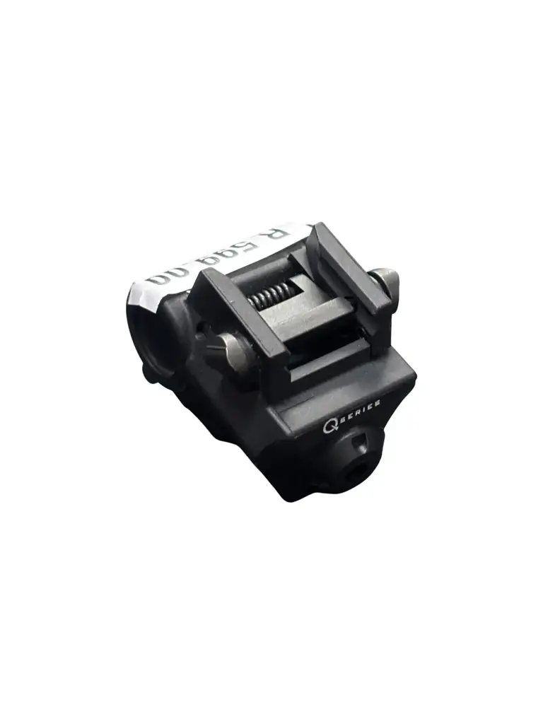 Q-Series Master Switch - View 2