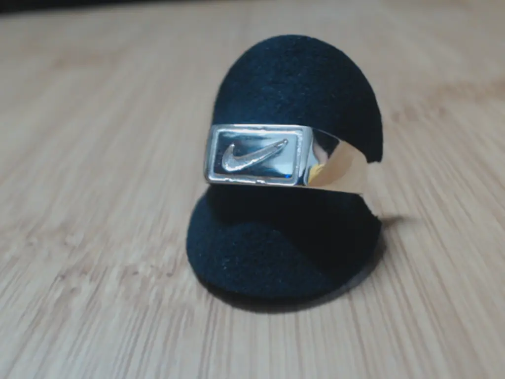 Sterling Silver 925 Mens Nike Rectangular Signet Ring (Size R)
