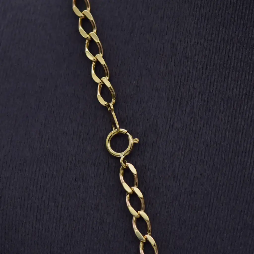 9ct Yellow Gold Chain Curb-Link - View 3