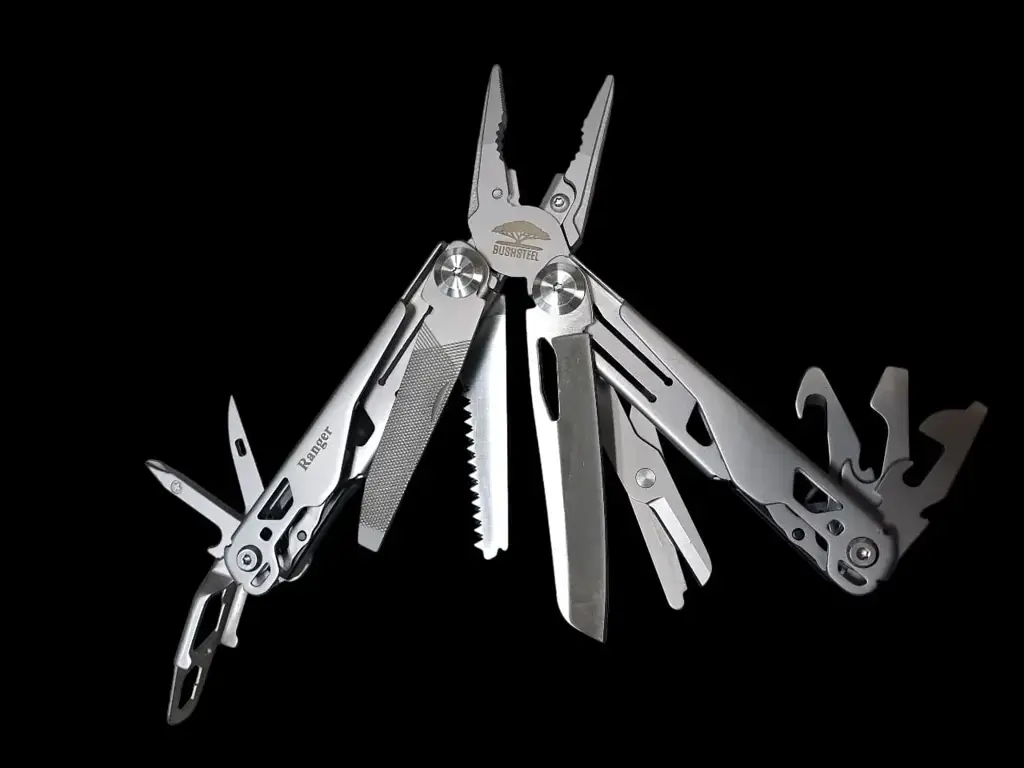 Bushsteel Ranger Multi-Tool - View 2