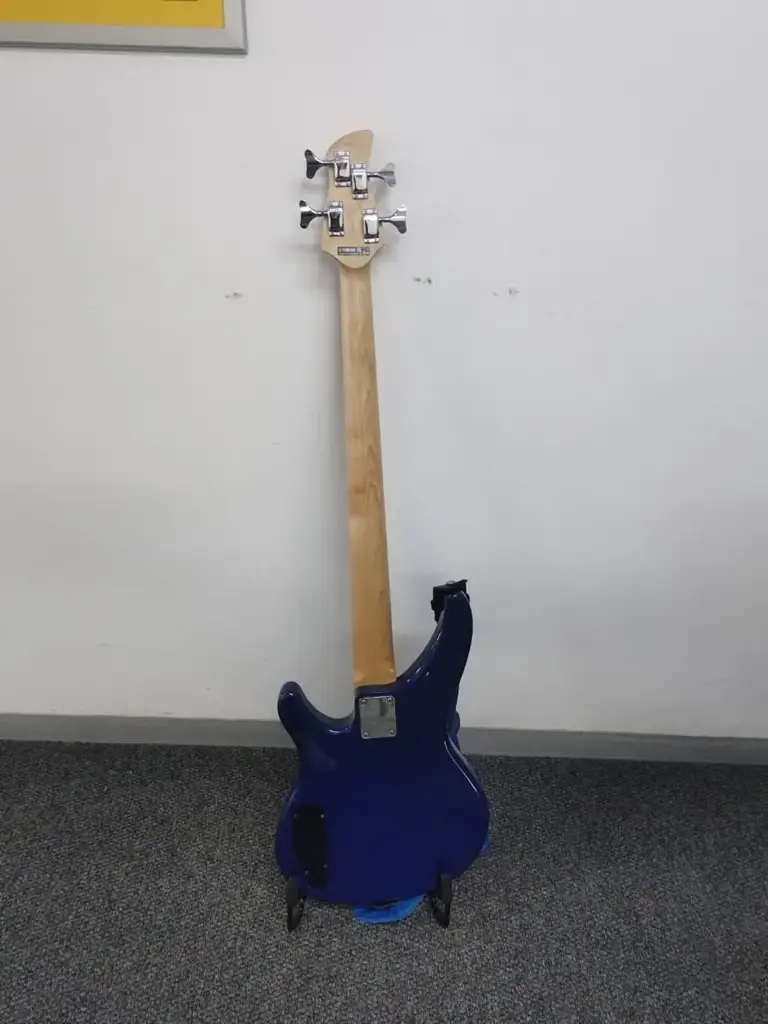Yamaha 4 String Bass Guitar - View 4