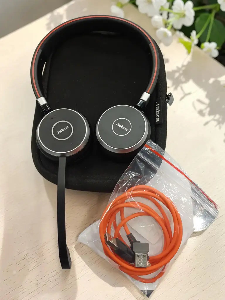 Jabra Hcsc018w Wireless Headsets
