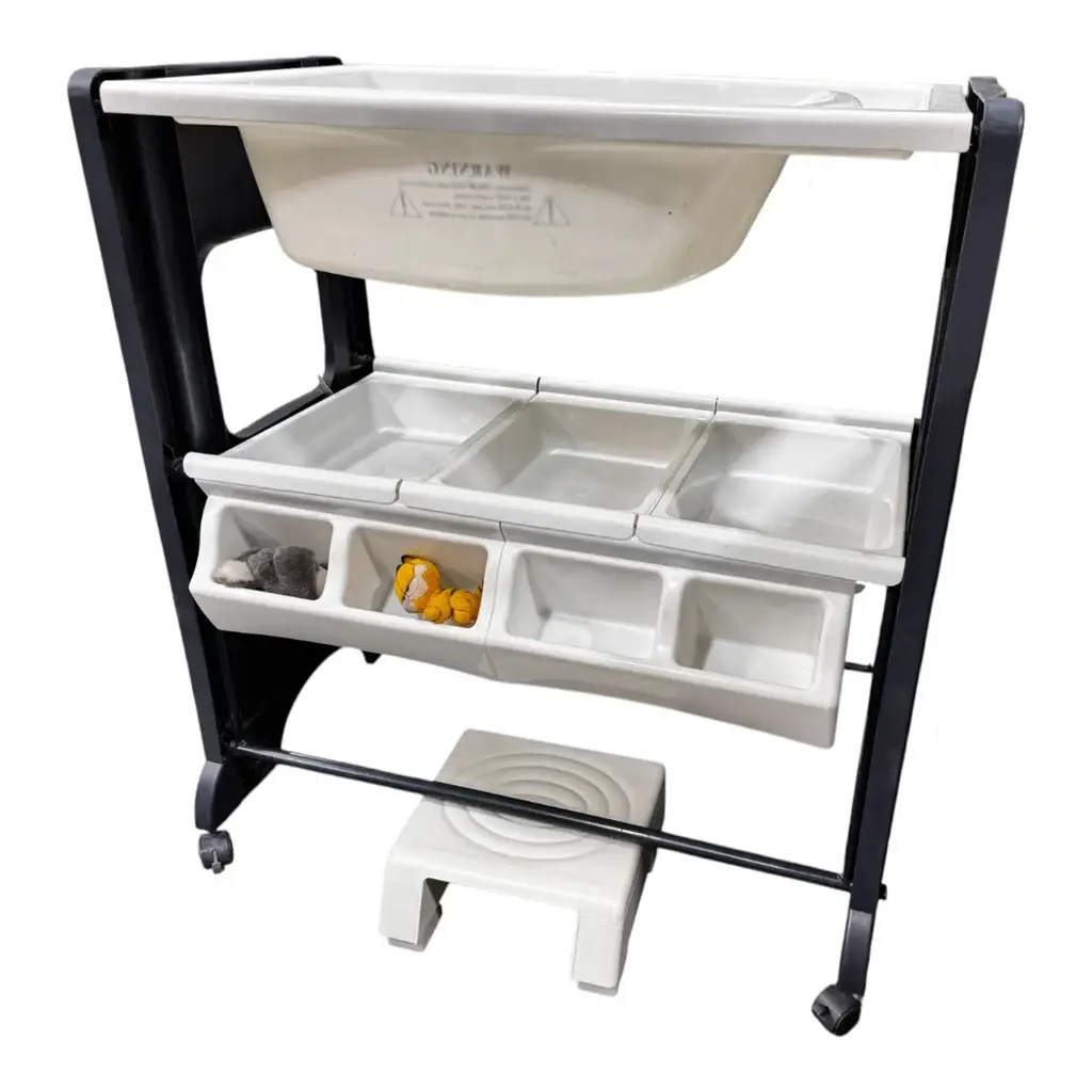 2-In-1 Baby Bath Unit And Changing Station - View 3