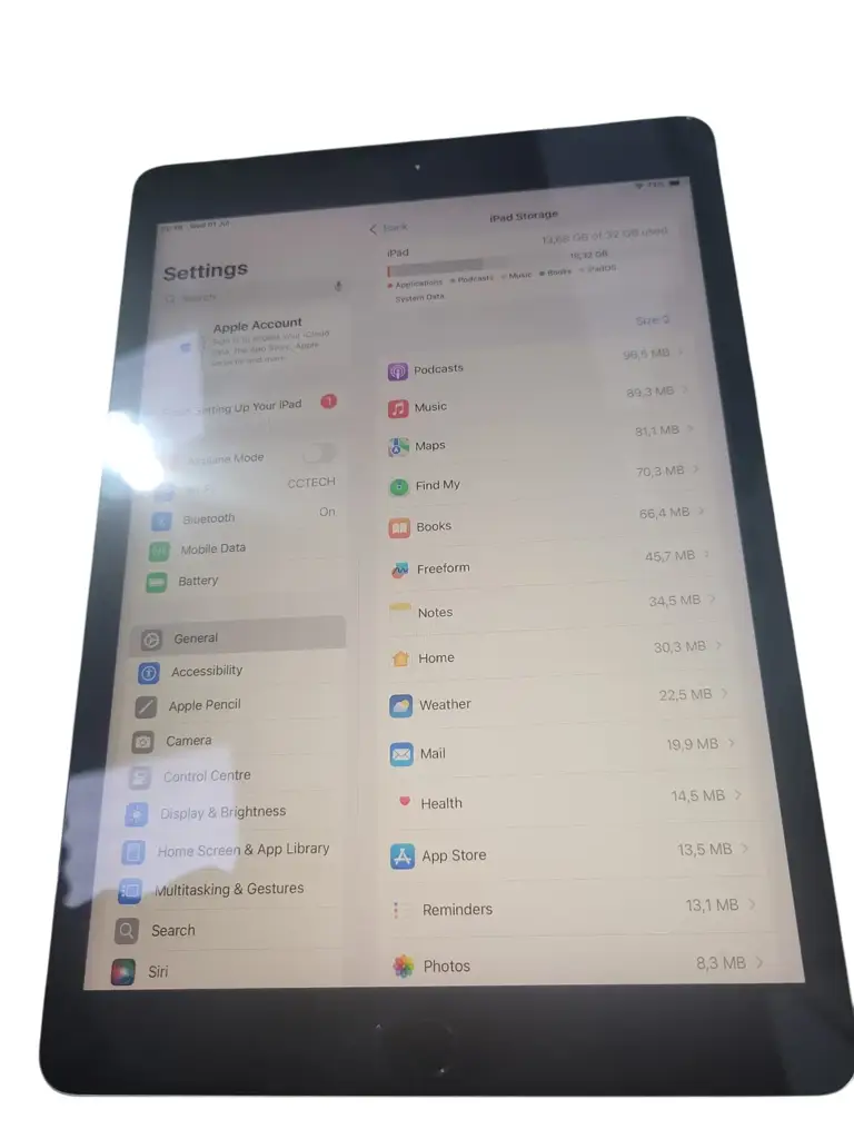Apple Ipad (7Th Generation) + Cellular Tablet - View 2