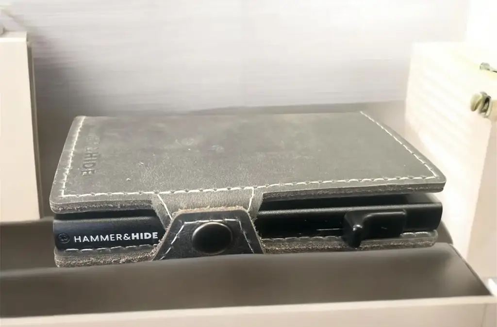 Mens Wallet - View 3