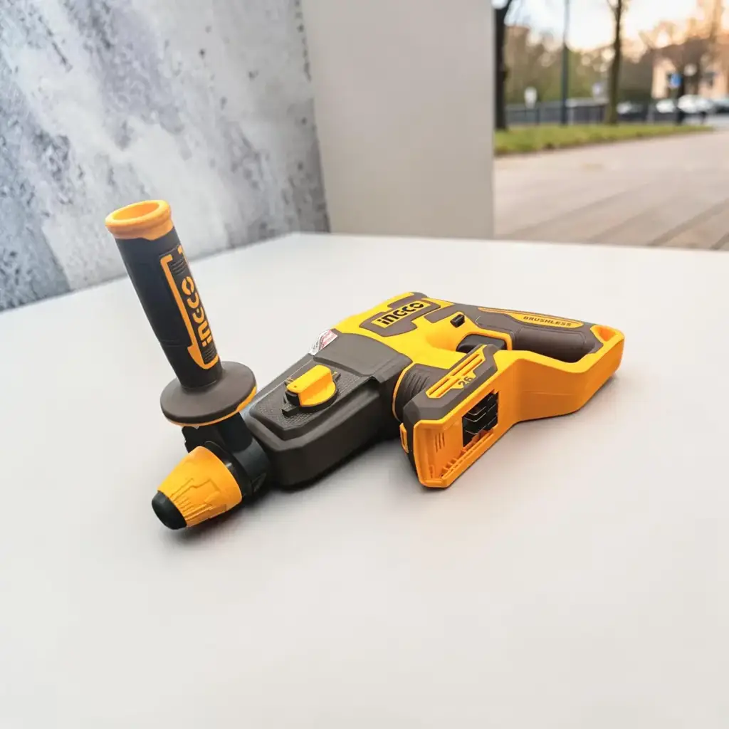 Ingco 26Mm Rotary Hammer Drill Crhli20268 - View 3
