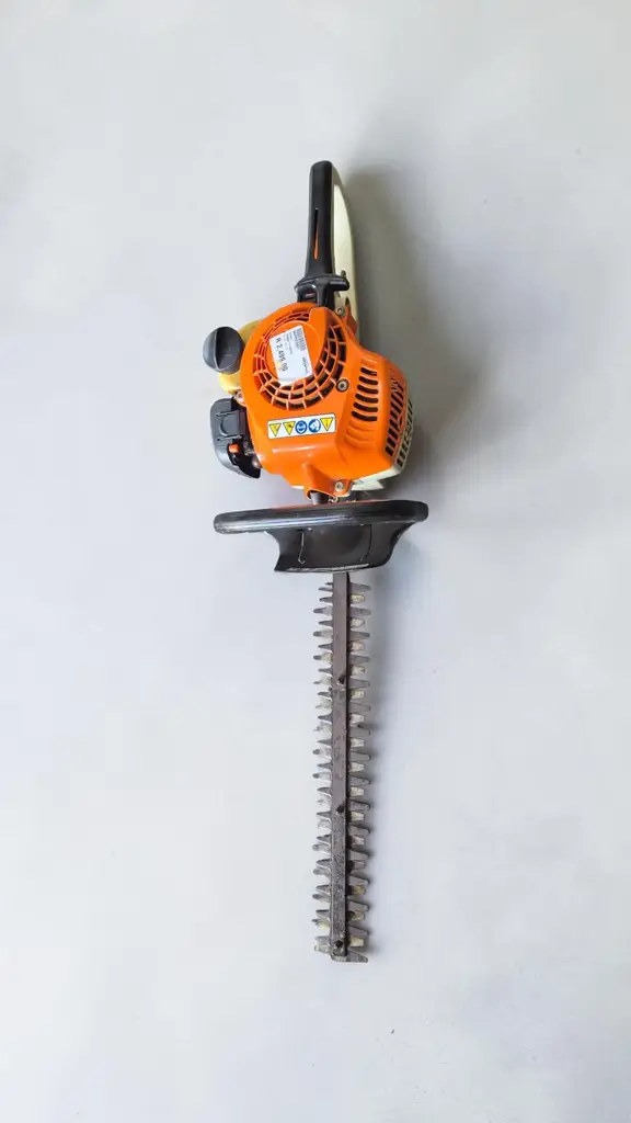 Hs 45 Petrol Hedge Trimmer - View 4
