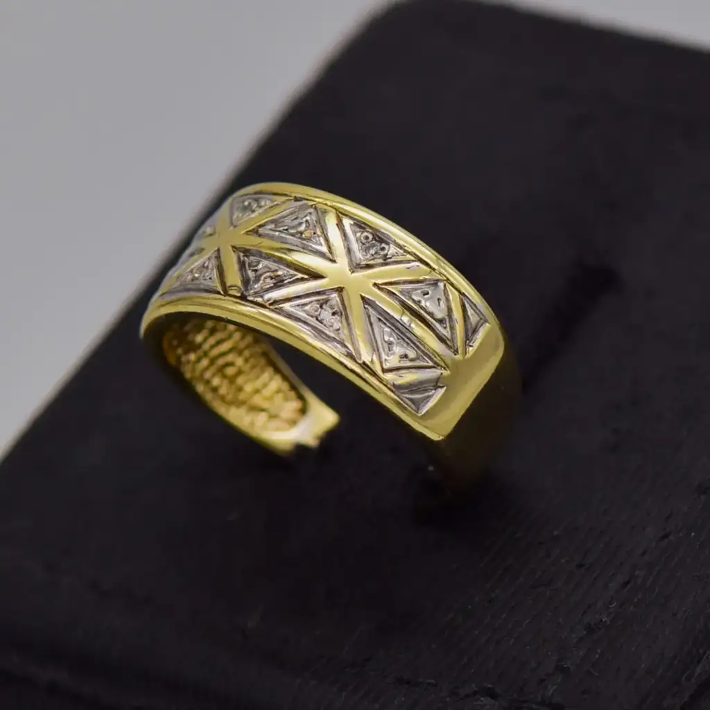 9ct Yellow Gold Dress Ring - View 3
