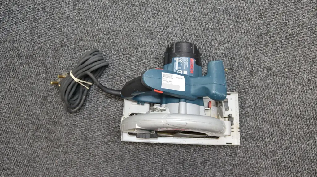 Bosch Gks 190 Handheld Circular Saw - View 2