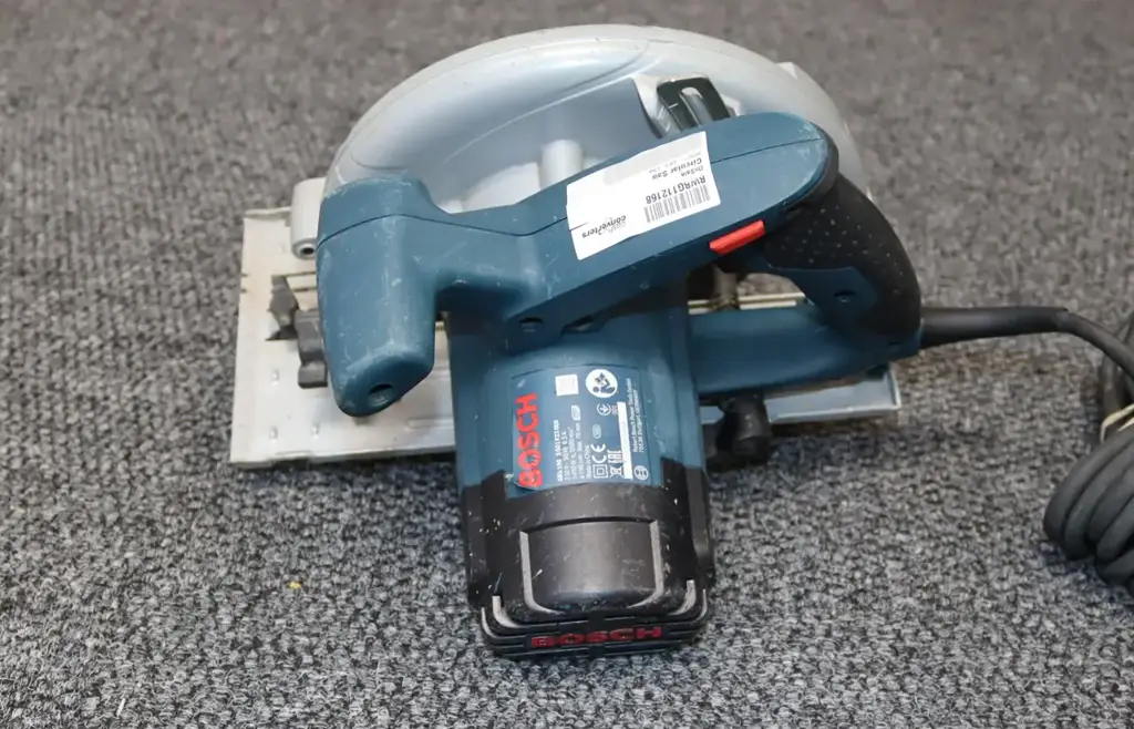 Bosch Gks 190 Handheld Circular Saw - View 3